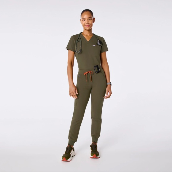 Figs Pants - *Brand New* Figs Women's Olive Jogger Pants and Top Scrub Set